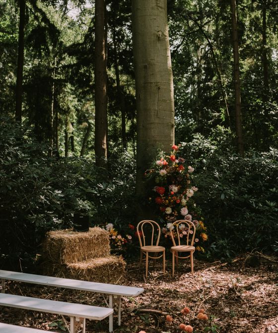 Een feeëriek huwelijk in de bossen